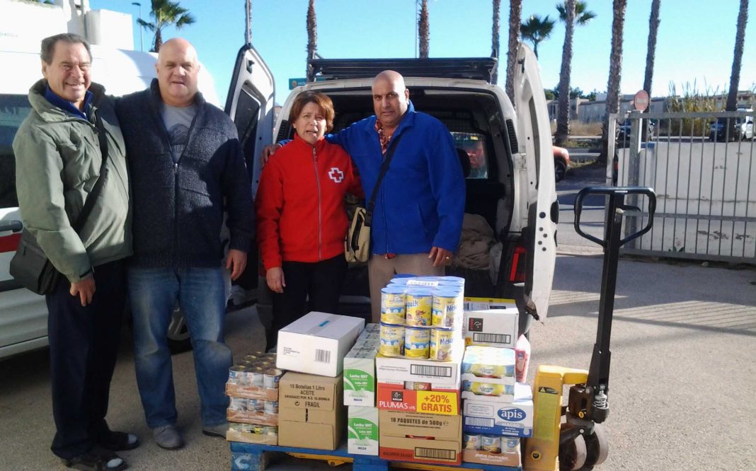 Caledonia Masons donate food to the Red Cross