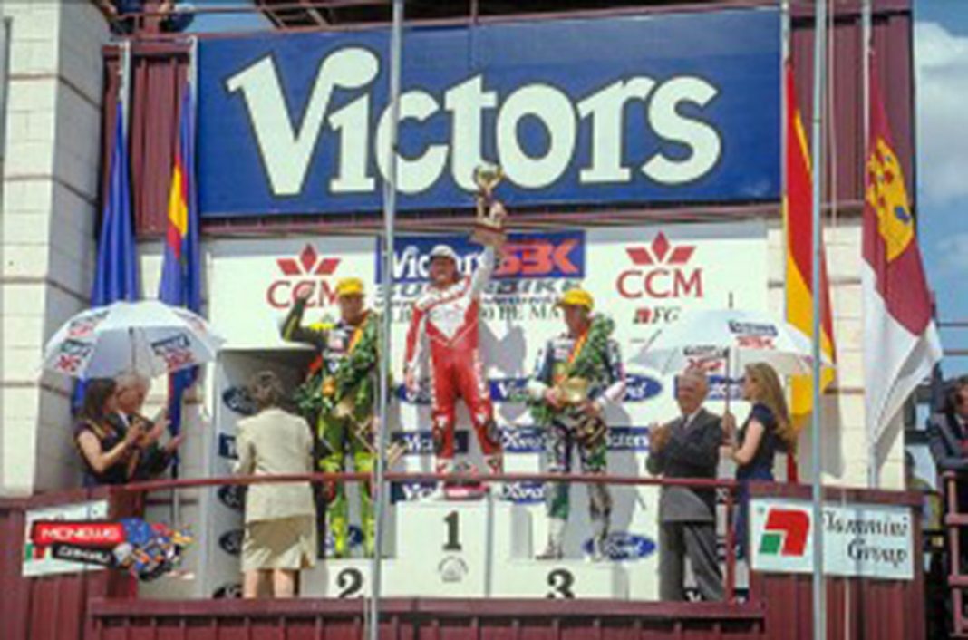 Fogarty at the winner's podium in Albacete in 1993.
