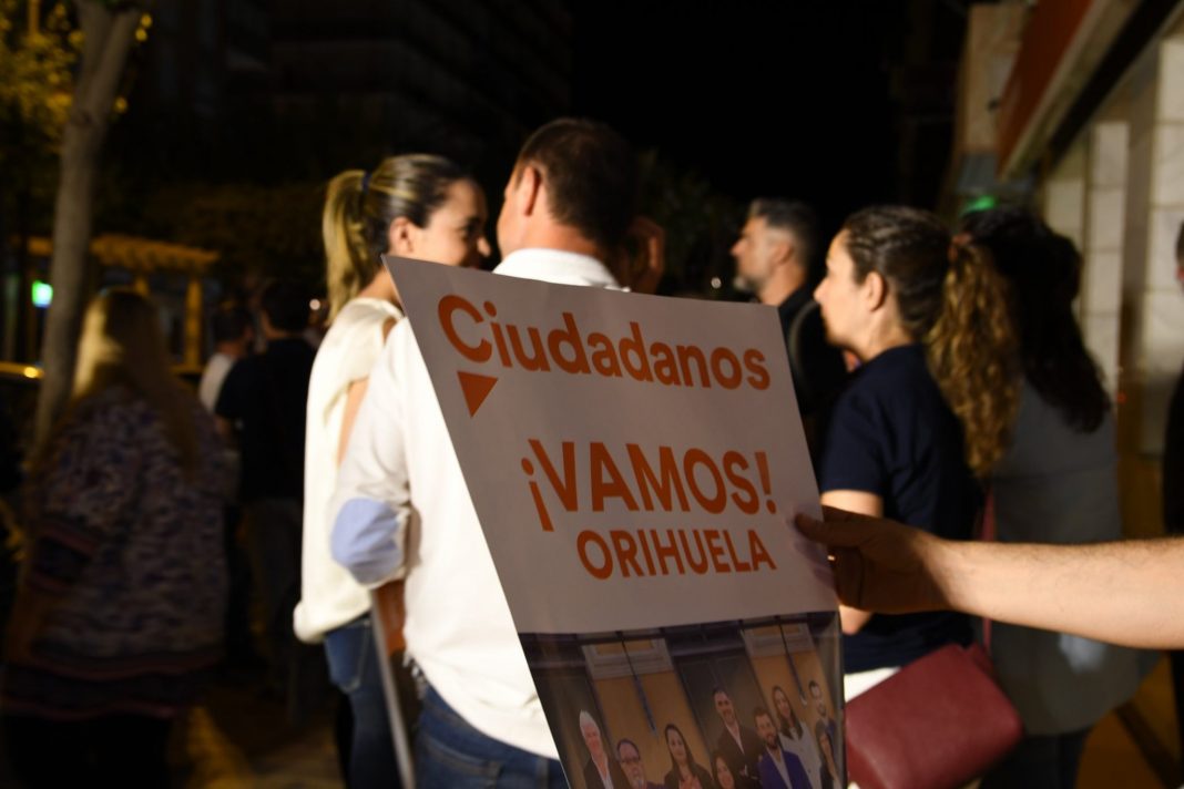Ciudadanos say that “It's time for a centre government”