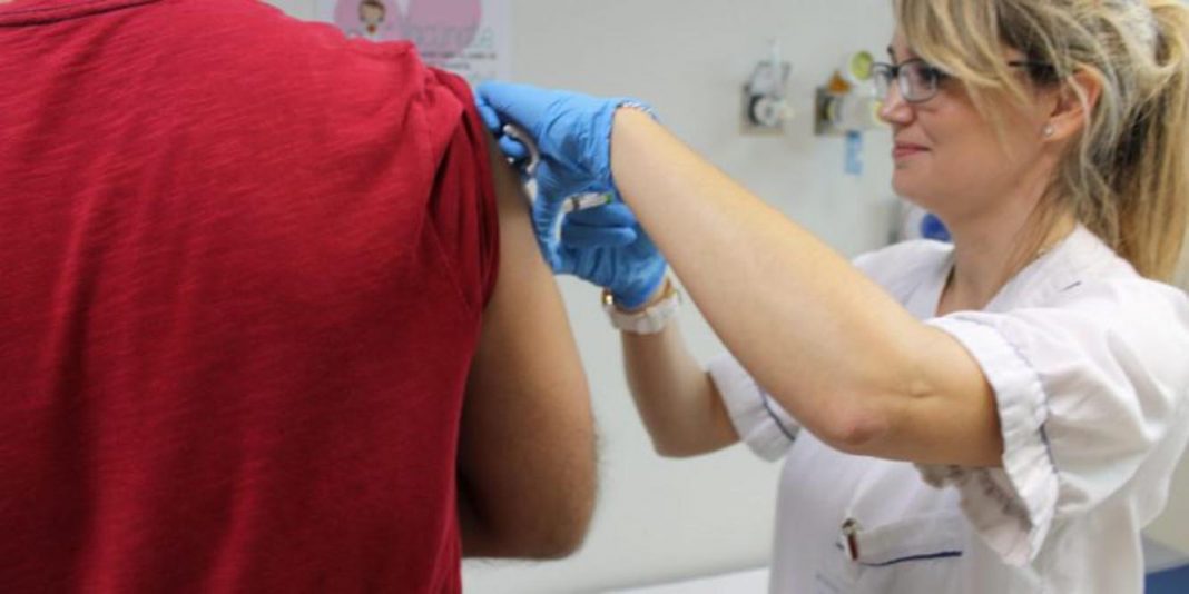 Torrevieja Health rolls out flu vaccine