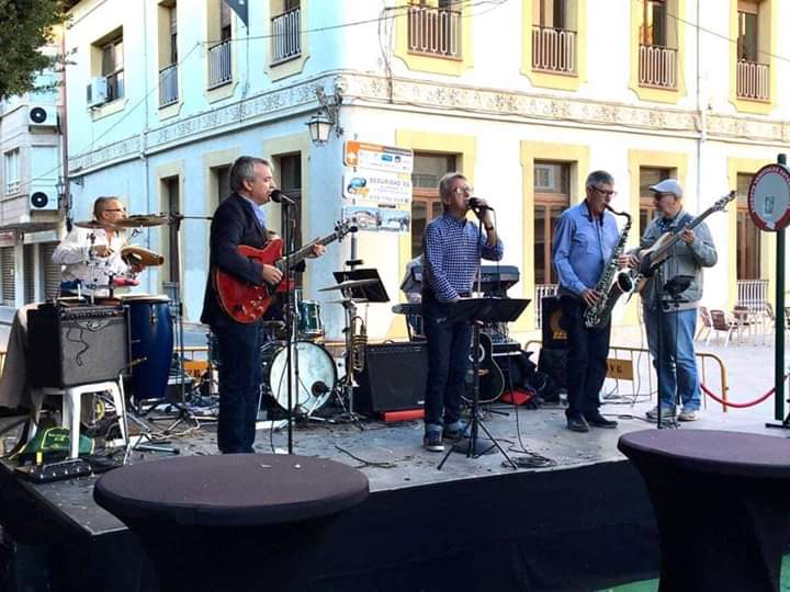Almoradi concerts in aid of Gota Fria victims.