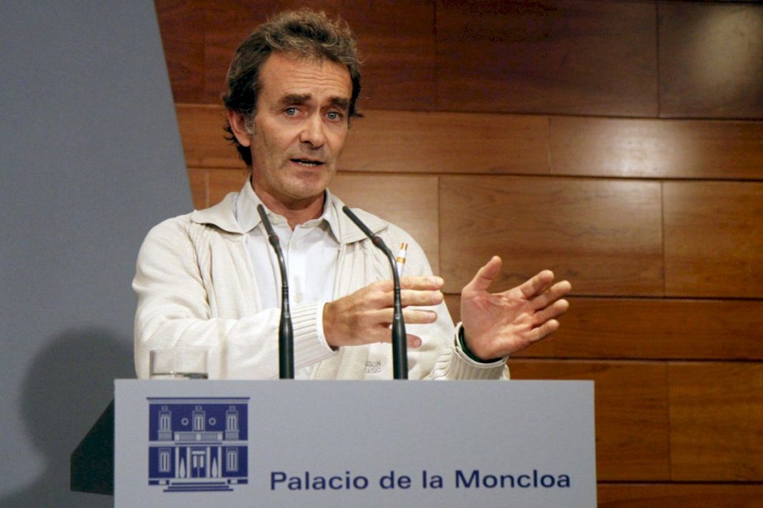 Fernando Simón, Government Spokesman, tests positive for coronavirus