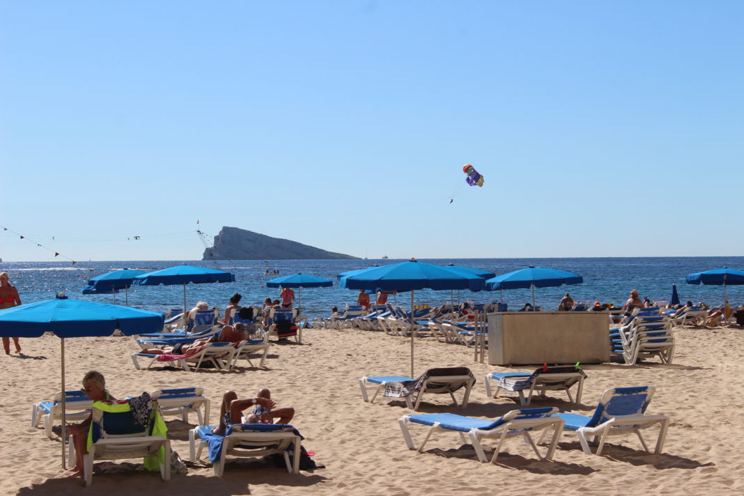 Consell to regulate capacity of the beaches with a mobile application
