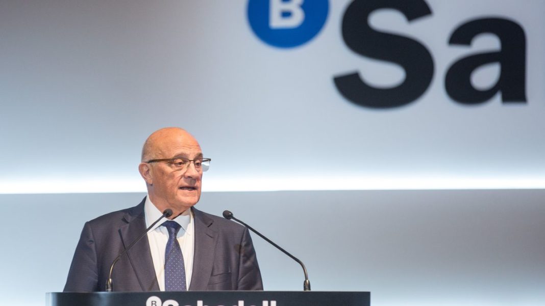 The president of Banco Sabadell, Josep Oliu.