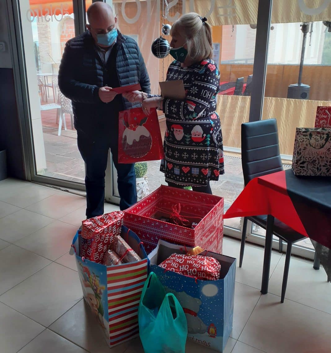 We raised over €1200 which was spent on an individual gift for each if the 54 children