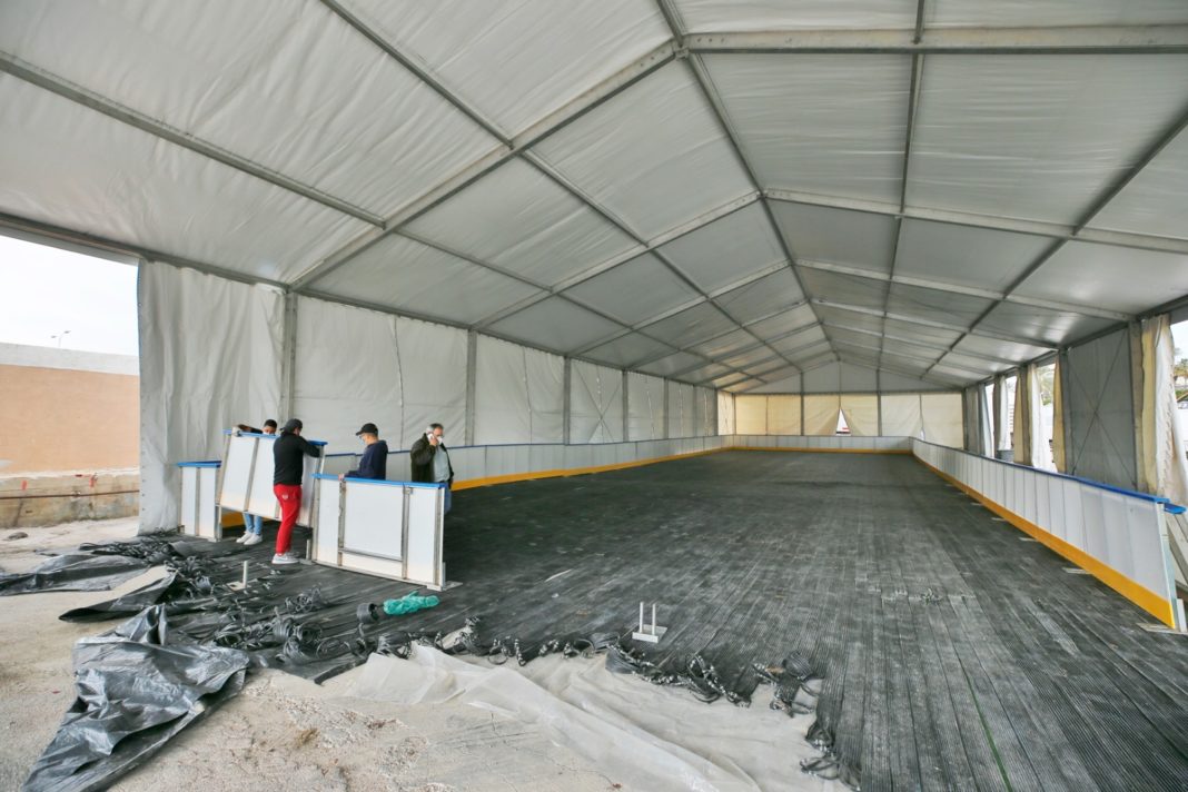 Torrevieja erects 700 square metre ice rink for Christmas