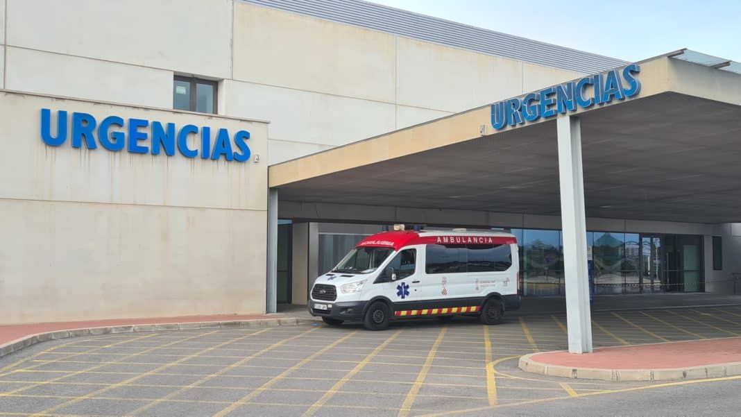 Health calls for tenders to manage Torrevieja Hospital Security