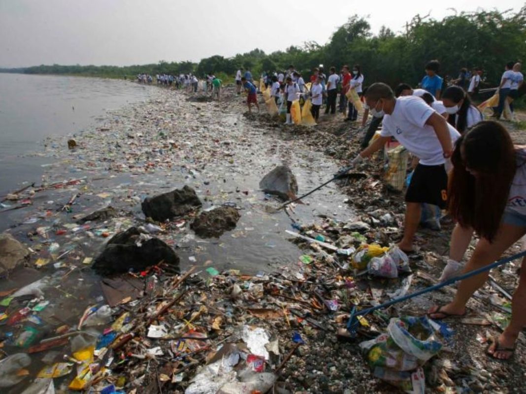 8.3 BILLION TONS OF PLASTIC ON EARTH
