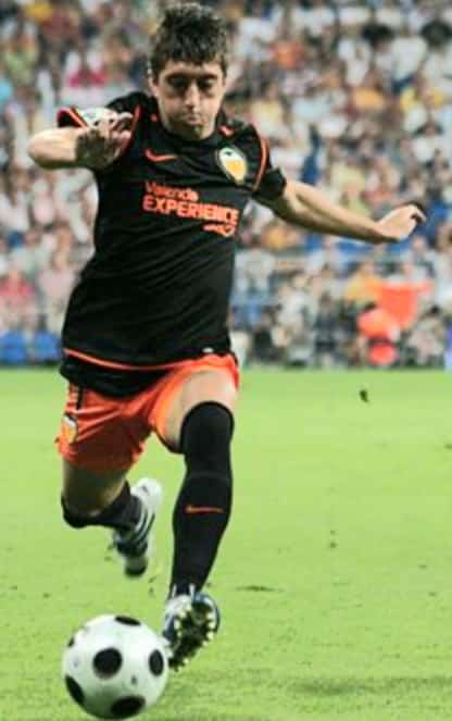 Spain cap Pablo Hernàndez, 36, made over 100 appearances for Valencia.