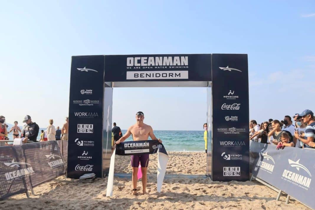Miguel Bou and Chloe Lara Segura, from Club Anibe Benidorm, both won in the middle distance in the 2021 Oceanman.