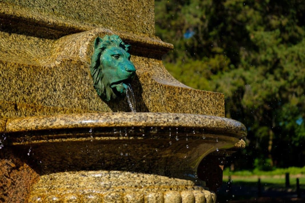 Do Water Features Add Value To Your Property?