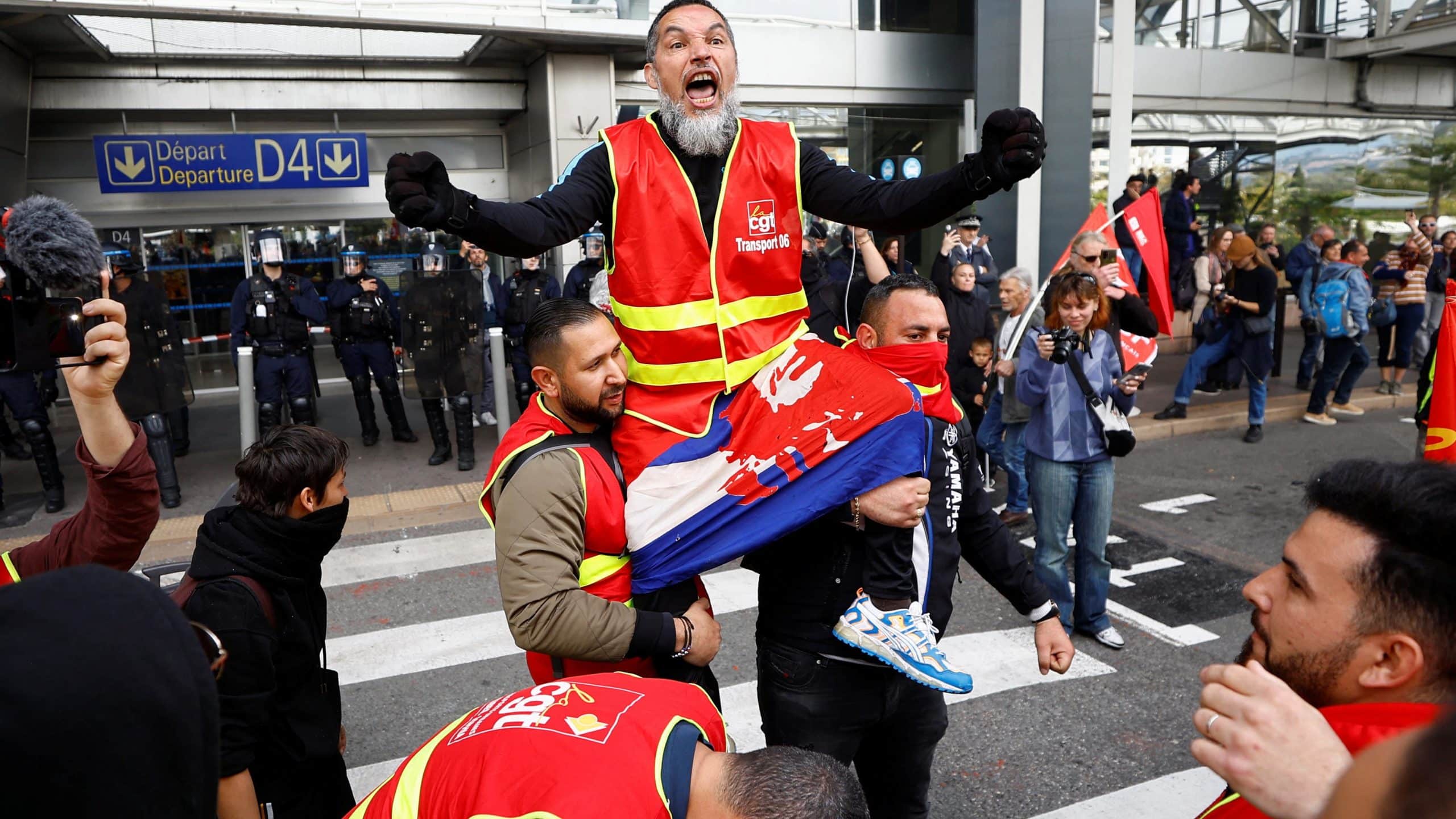 French air traffic controllers set to strike EVERY DAY this month