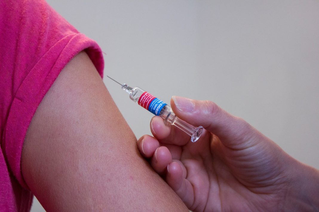 Covid and flu vaccination campaign to be decided today