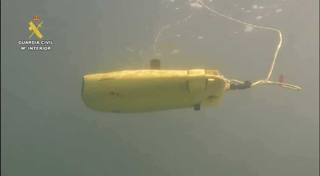 Guardia Civil underwater drone