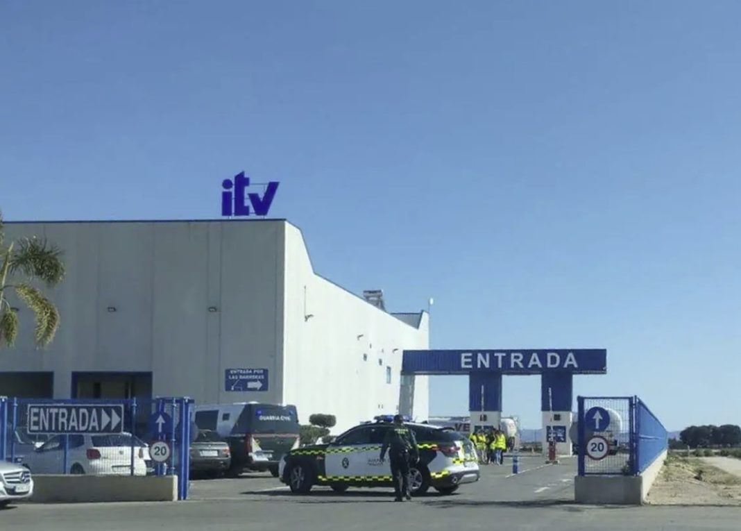 Staff detained for document falsification at ITV station in Fuente Álamo