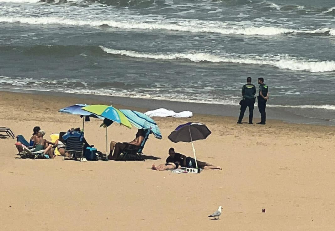 Guardamar beach claims fourth life from drowning in three days