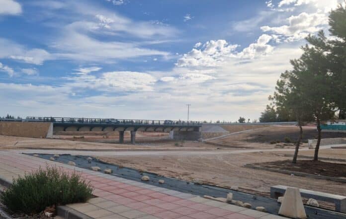 Reconstruction of the CV-95 bridge in San Miguel de Salinas is complete