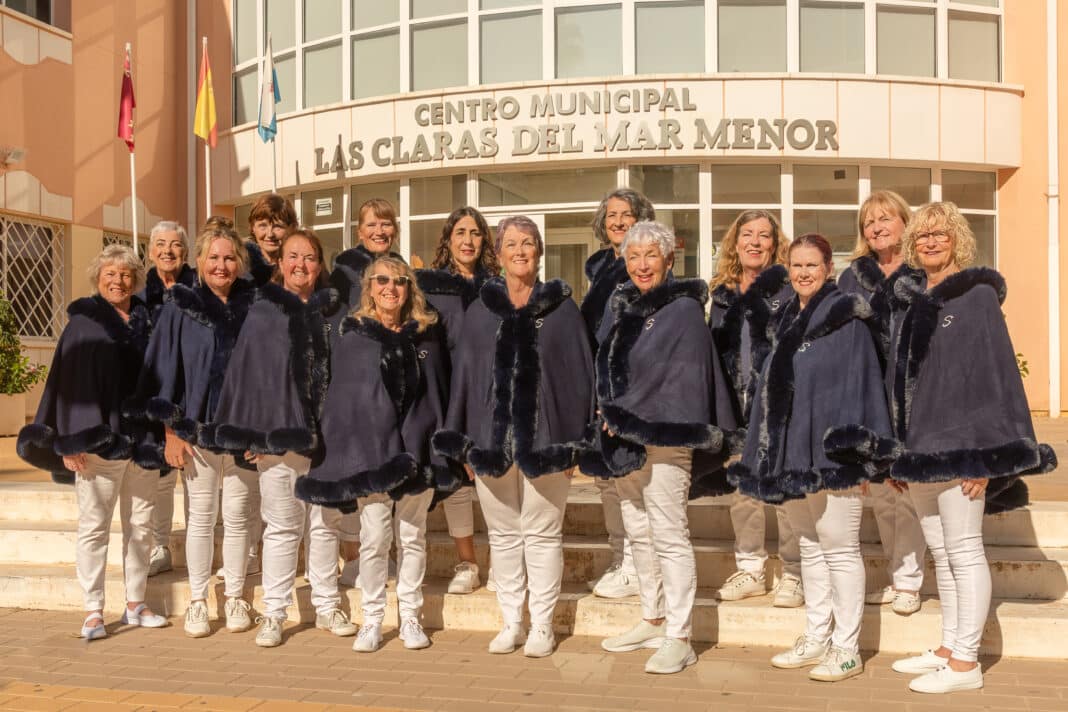 Spangles is a ladies’ a cappella chorus, singing in four part harmony.